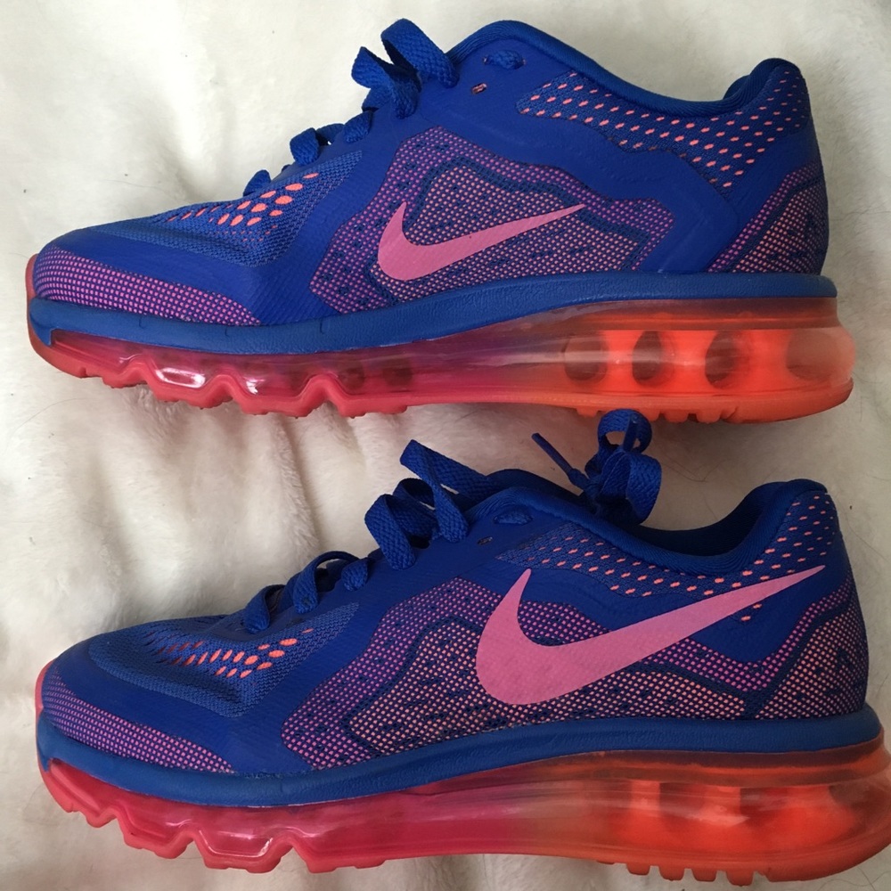 Brand new Nike